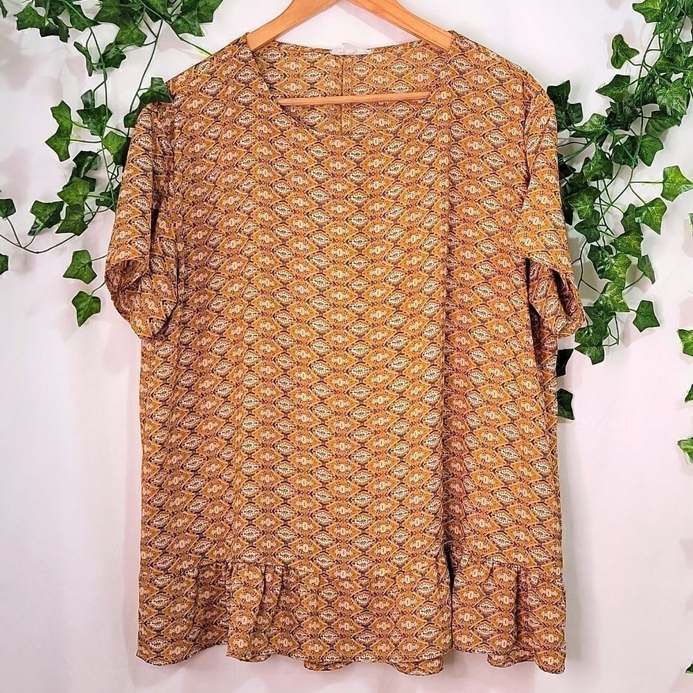 Cedar & Gold. Oversized Large. Women's Blouse. EUC